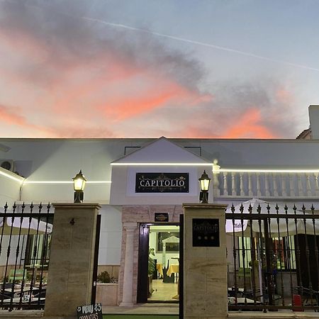 Nuevo Hotel Capitolio Valdepeñas Exteriör bild