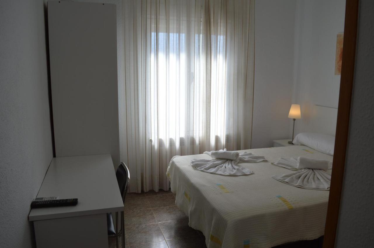 Nuevo Hotel Capitolio Valdepeñas Exteriör bild